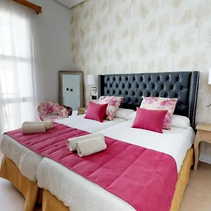 Boutique La Espanola Guest house Rota